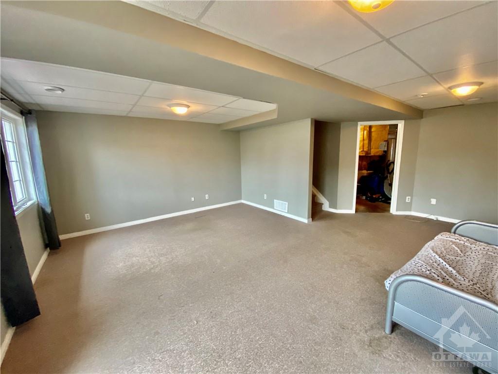 975 PAYER Street