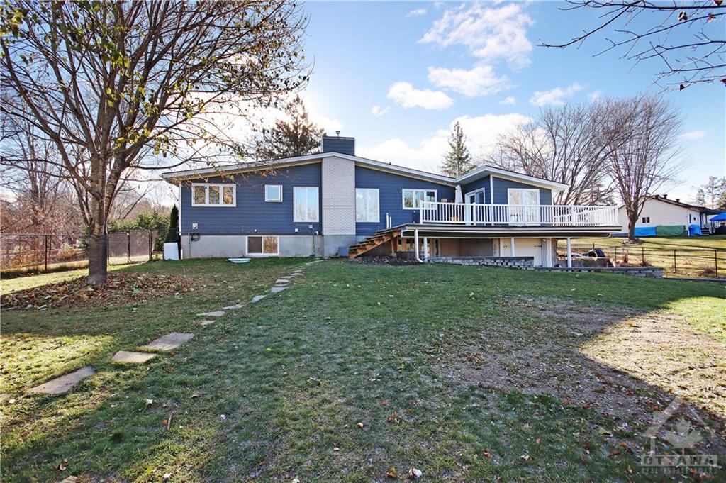 955 KEVIN Crescent