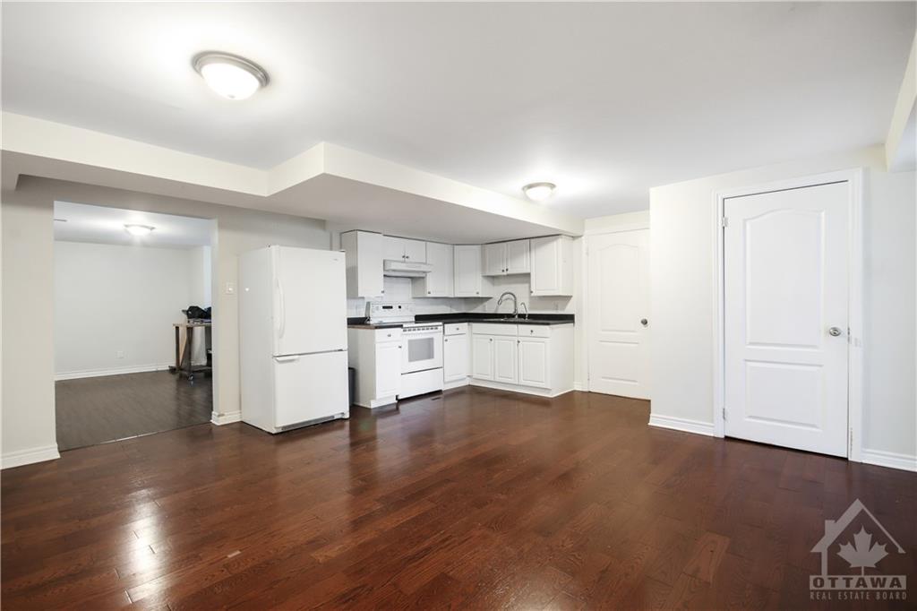 955 KEVIN Crescent
