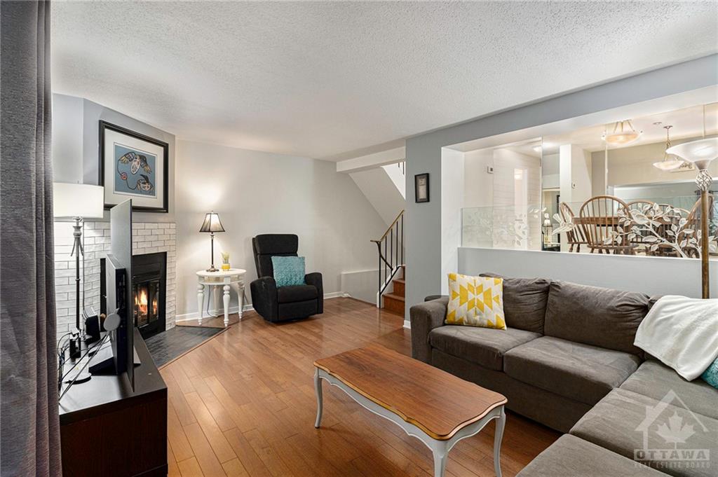 1706 LAMOUREUX Drive, #A