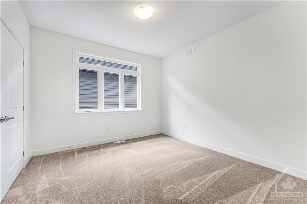 615 KENABEEK Terrace