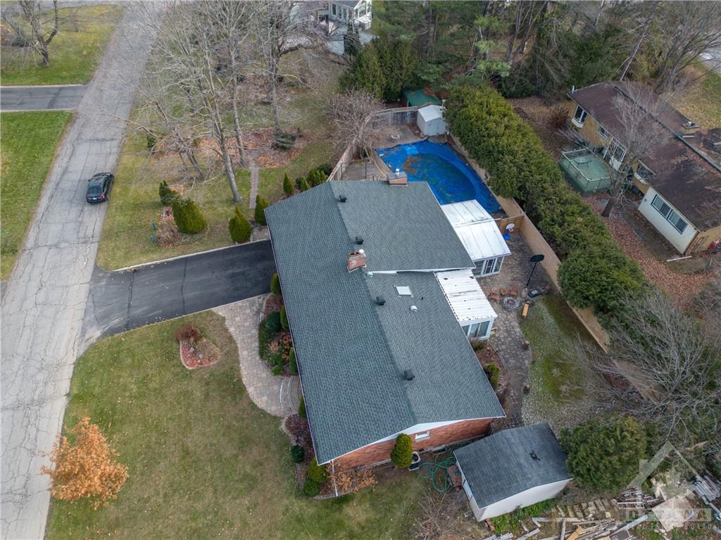26 PROMENADE Avenue
