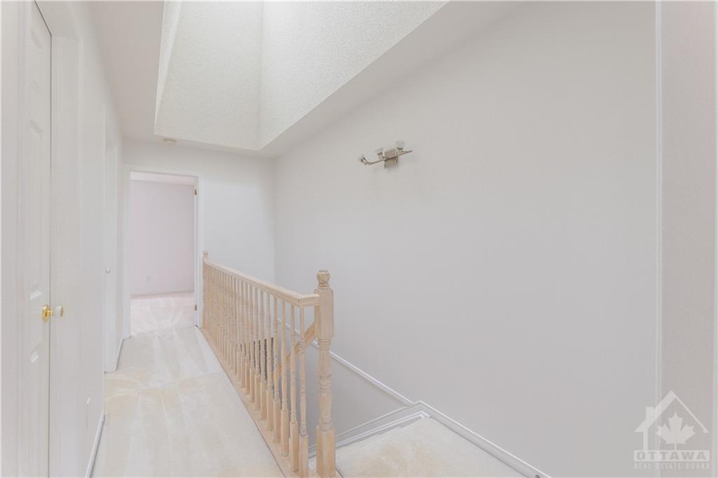 300 BRISTON Private