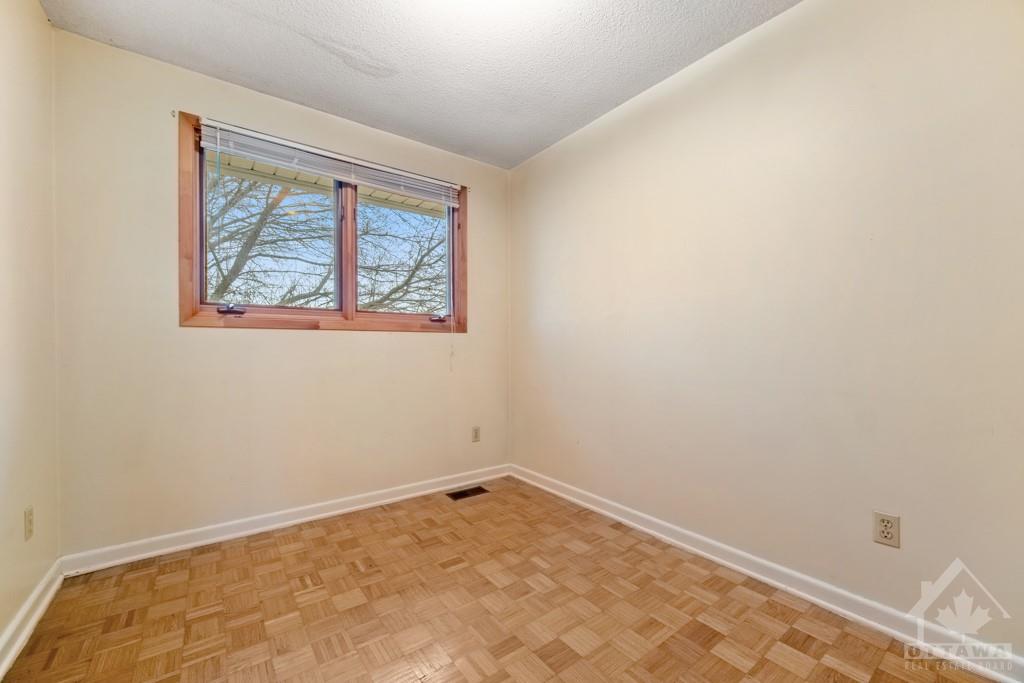 3105 DIAMONDVIEW Road
