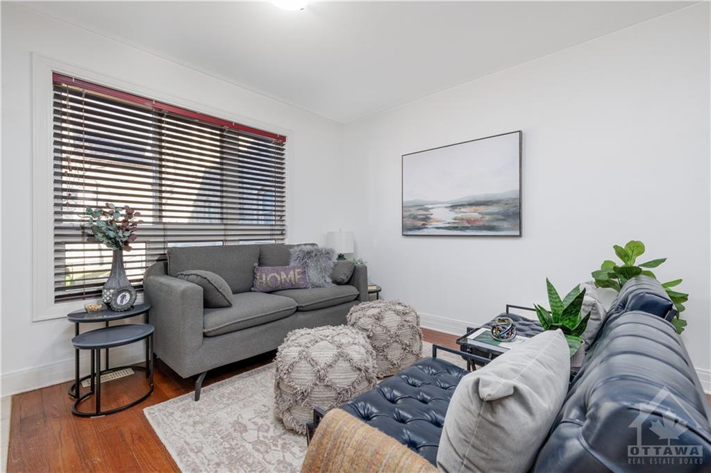 345 BRONSON Avenue, #M1
