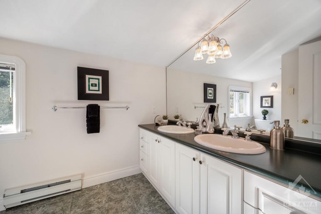 49 CEDAR Road