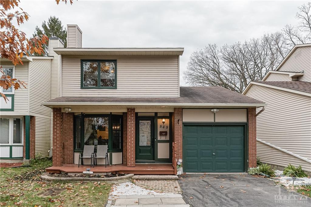 848 LAWNSBERRY Drive