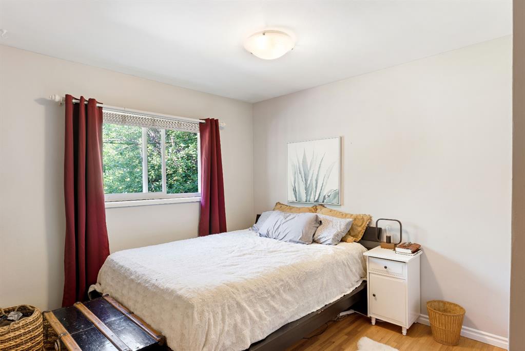 Listing A1128503 - Large Photo # 14