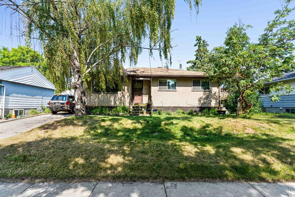 Listing A1128503 - Large Photo # 1