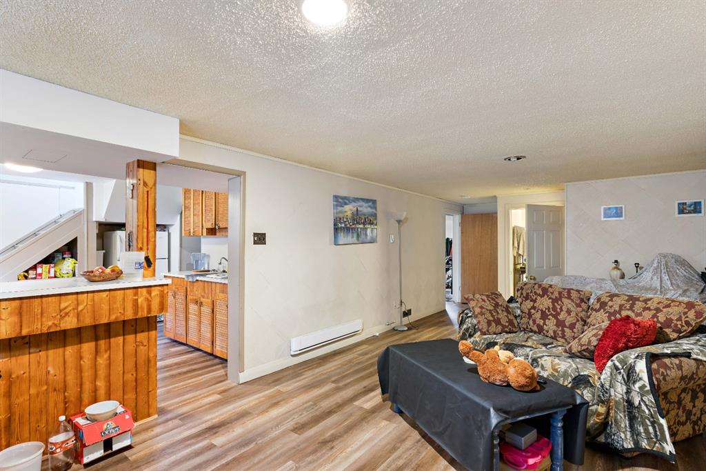 Listing A1128503 - Large Photo # 18