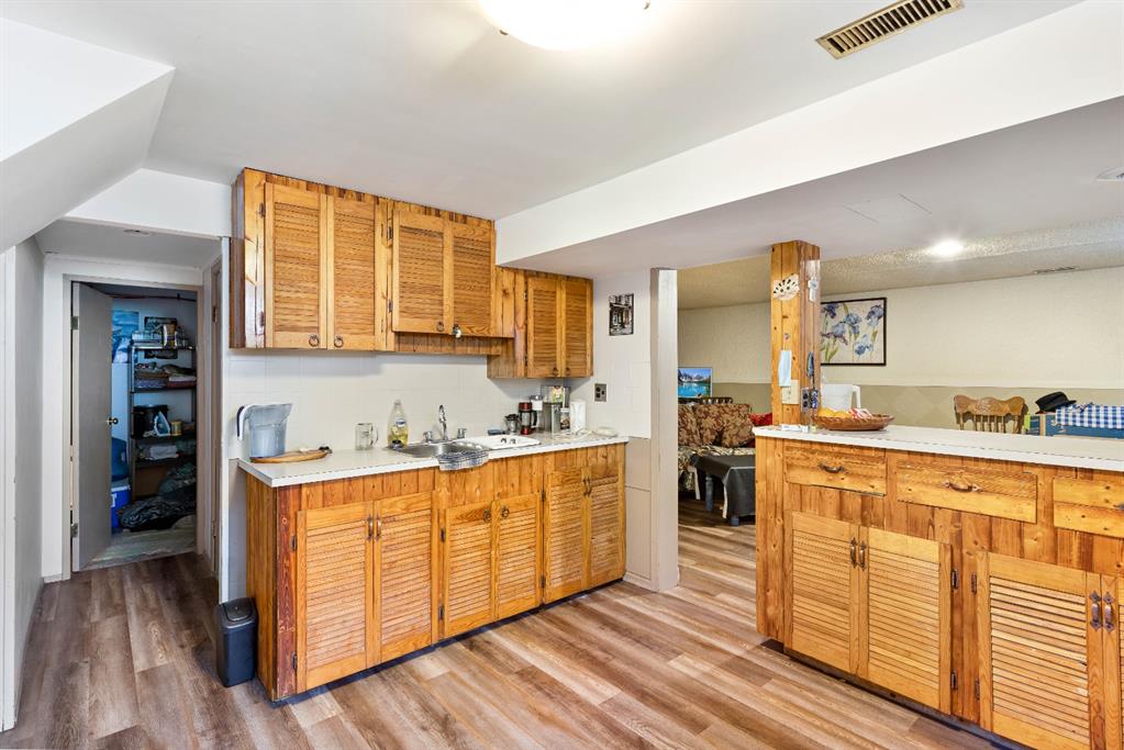 Listing A1128503 - Large Photo # 17
