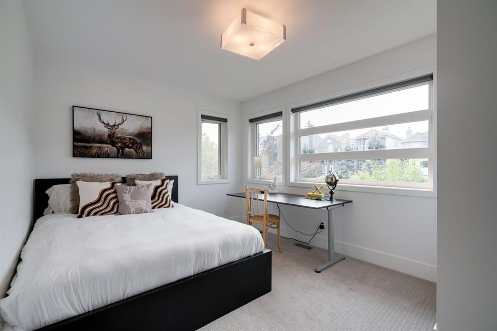 2112 29 Avenue SW, Calgary