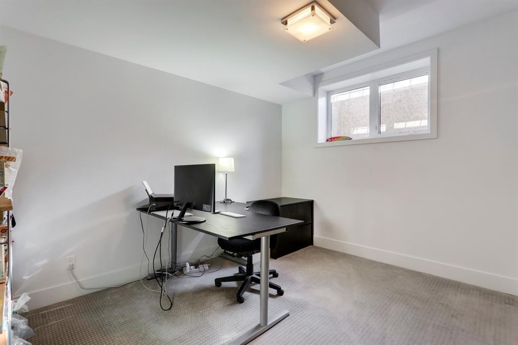 2112 29 Avenue SW, Calgary