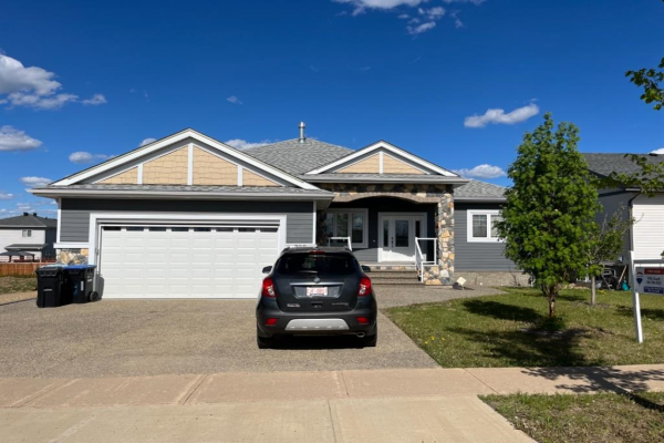 200 Beacon Hill Drive, Fort McMurray