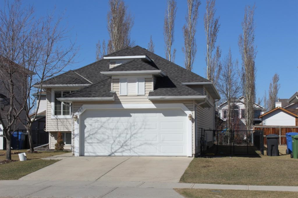 181 West Lakeview Drive, Chestermere