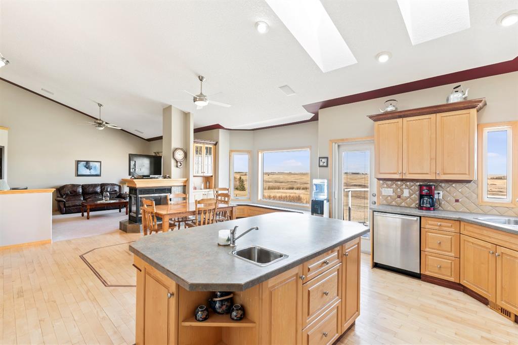 Listing A1207005 - Large Photo # 11