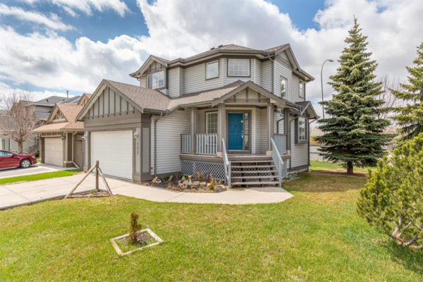 171 Willowbrook Drive NW, Airdrie
