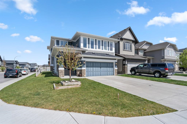 86 Hillcrest Heights SW, Airdrie