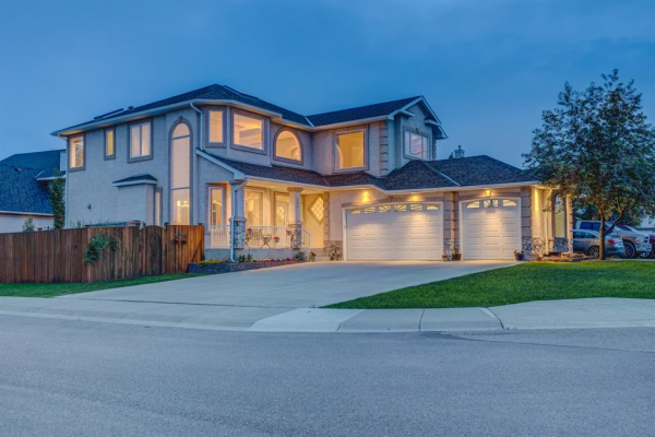 200 West Creek Crescent, Chestermere