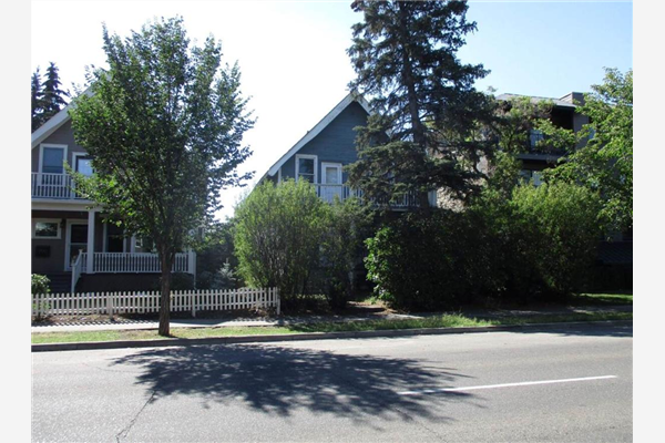 1715 11 Avenue SW, Calgary