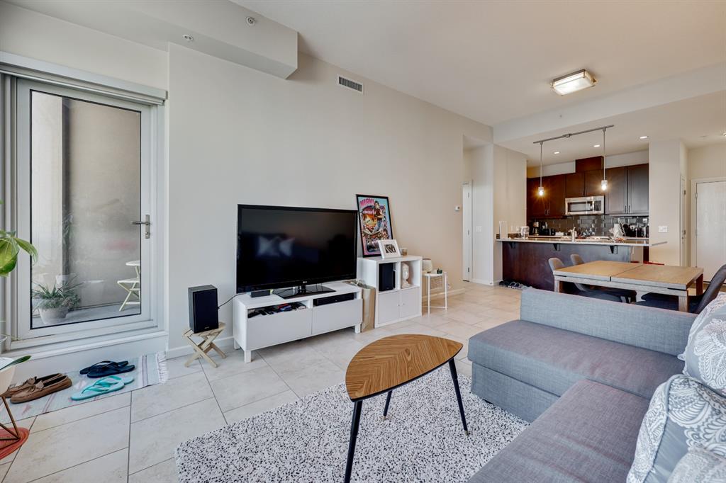 Listing A1255232 - Large Photo # 12