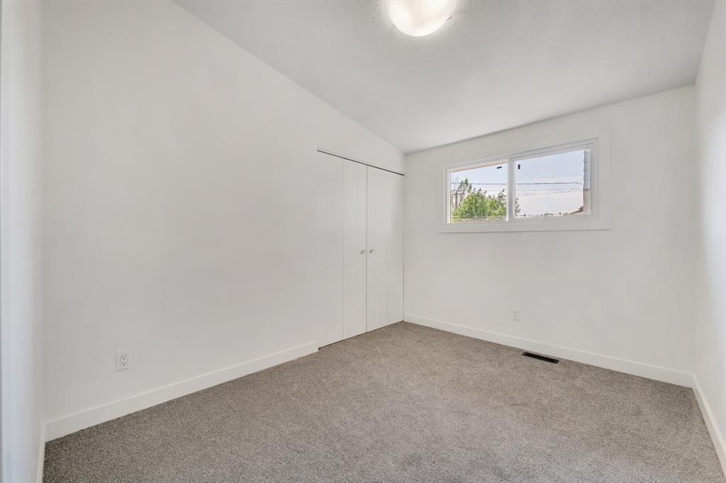 Listing A1256493 - Large Photo # 11