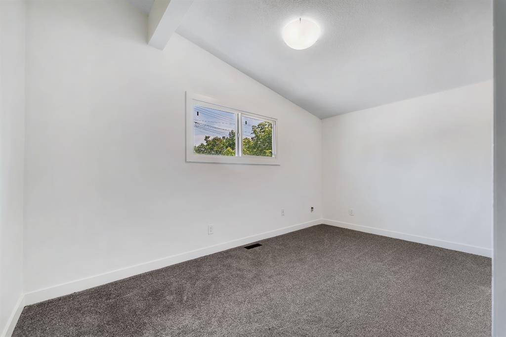 Listing A1256493 - Large Photo # 13