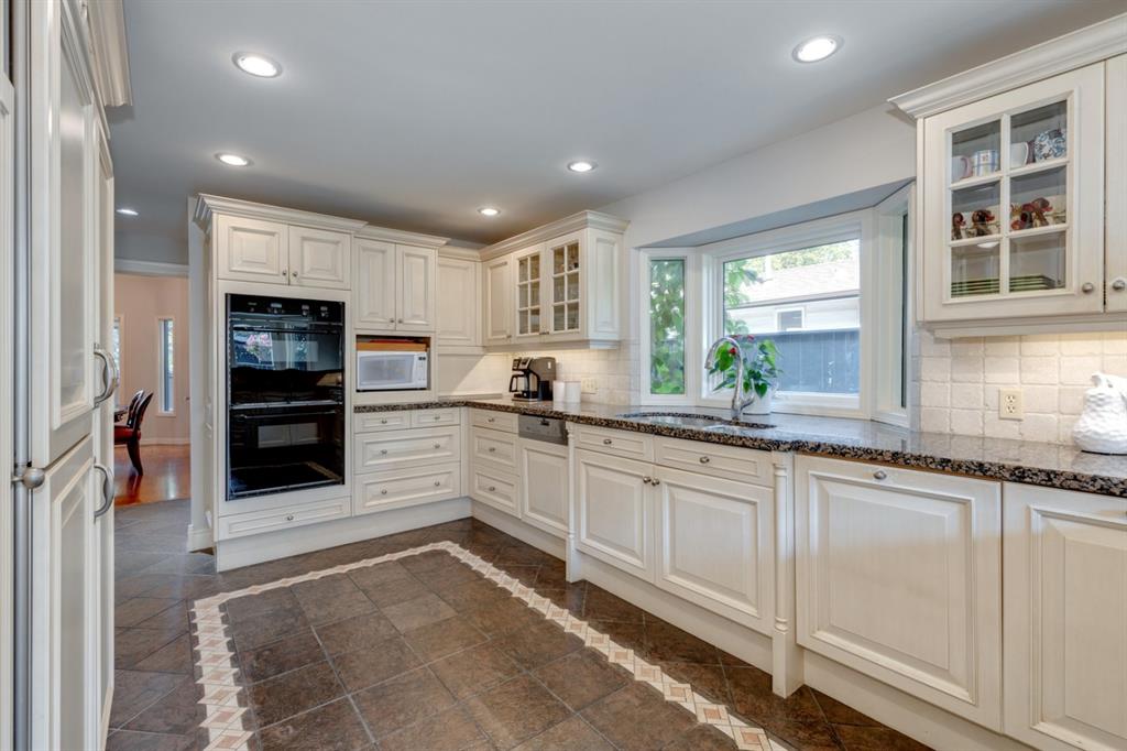Listing A1256674 - Large Photo # 6