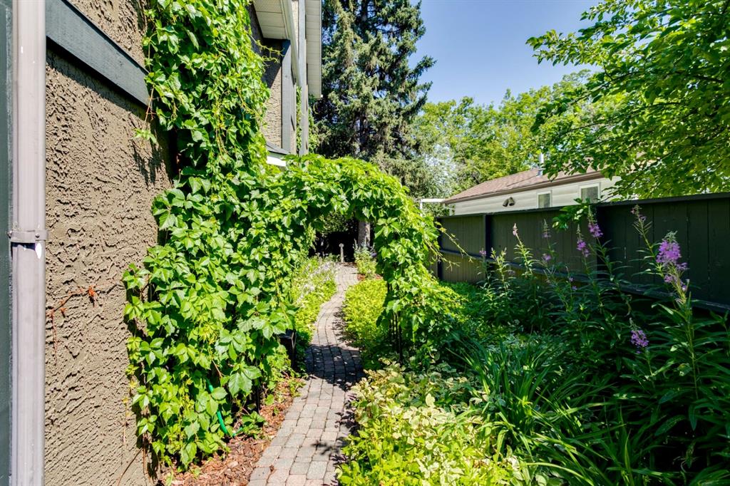 Listing A1256674 - Large Photo # 43