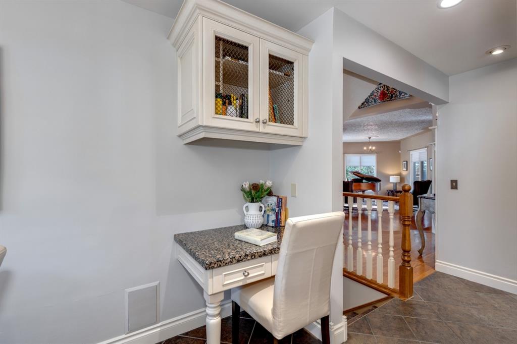 Listing A1256674 - Large Photo # 14