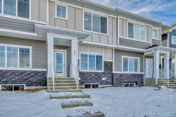 557 Walgrove Boulevard SE, Calgary