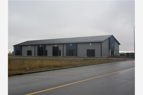 245 Canal Avenue, Strathmore