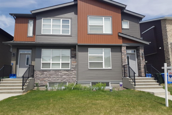 160 Corner Meadows Way, Calgary