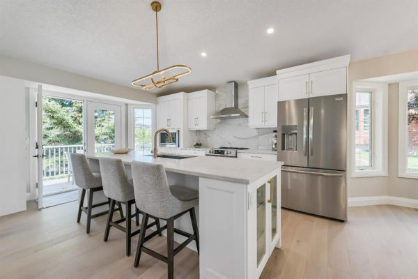 151 Sienna Park Green SW, Calgary