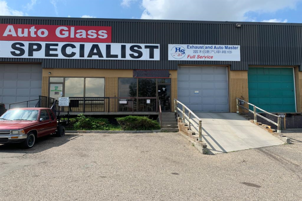 415 38 Avenue NE, Calgary