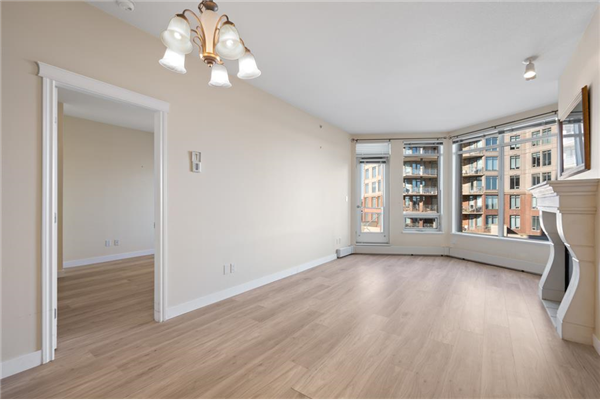 1718 14 Avenue NW, Calgary