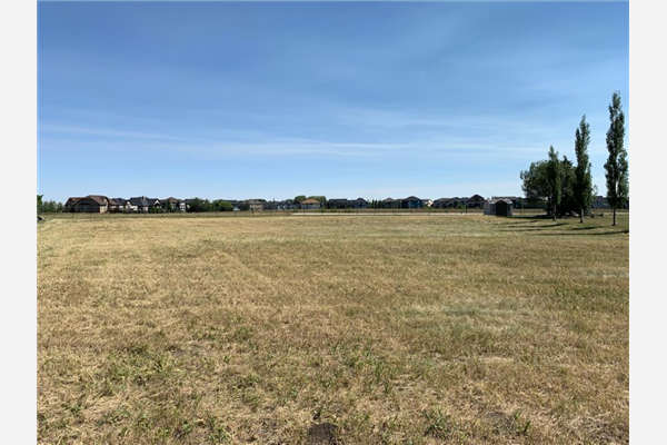 18 Winters Way, Okotoks
