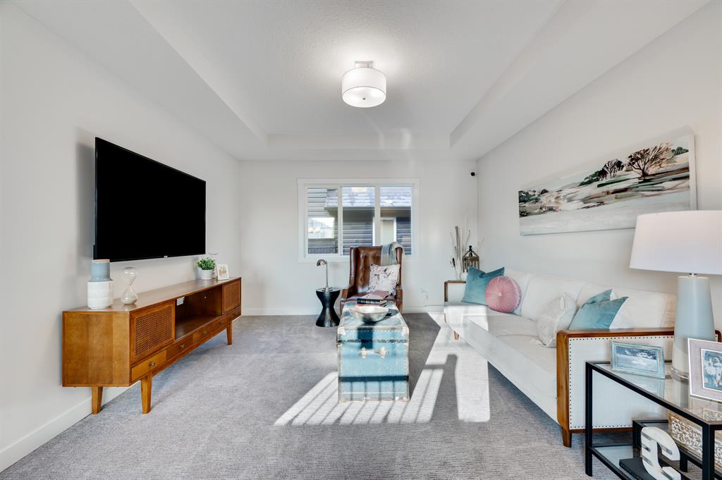 1301 Bayview Point