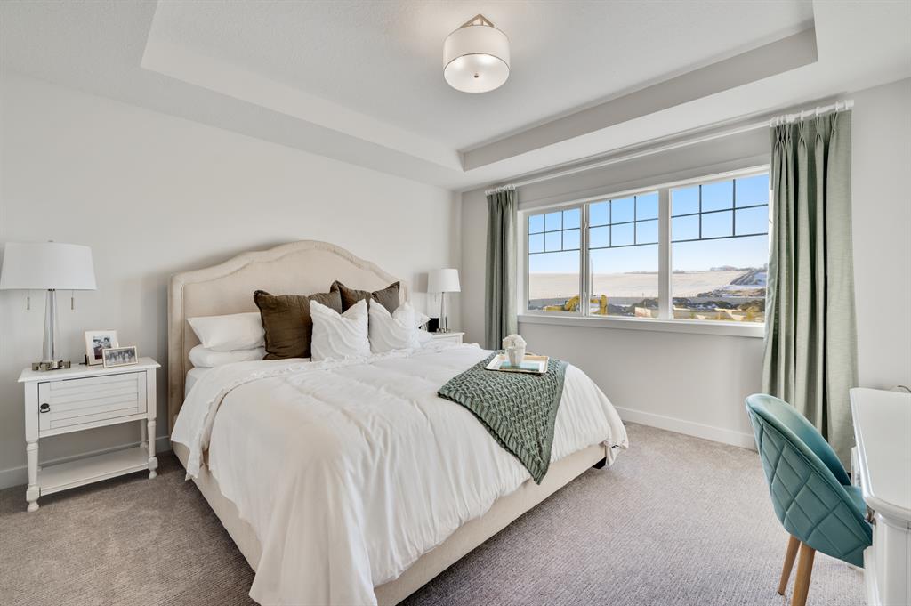 1301 Bayview Point
