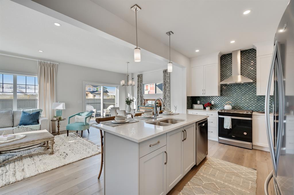 1301 Bayview Point