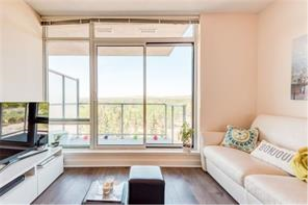 30 Brentwood  Common NW, Calgary