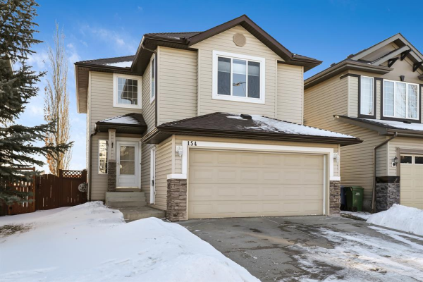 154 Somerglen Way SW, Calgary