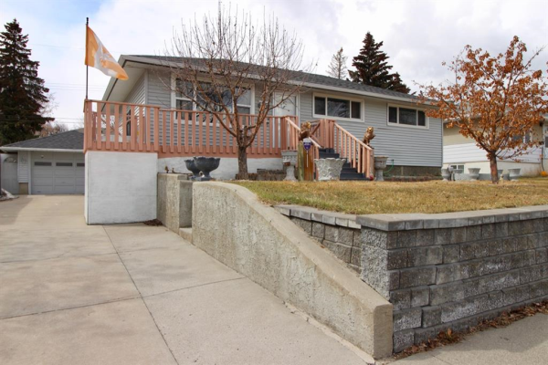 5027 1 Street NW, Calgary