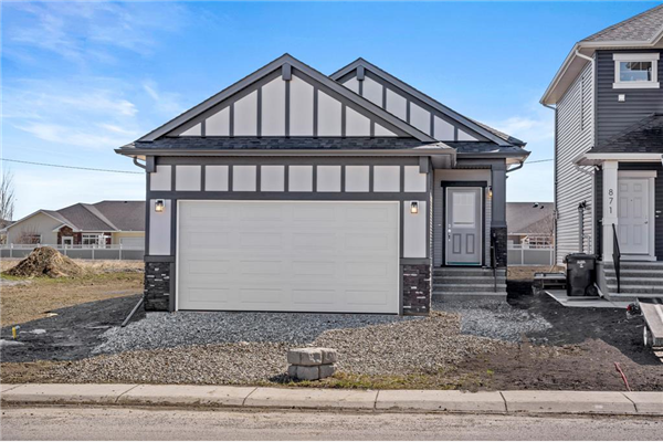 873 Hampshire Crescent NE, High River