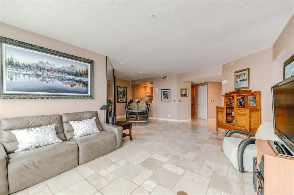 Listing A2022614 - Large Photo # 11