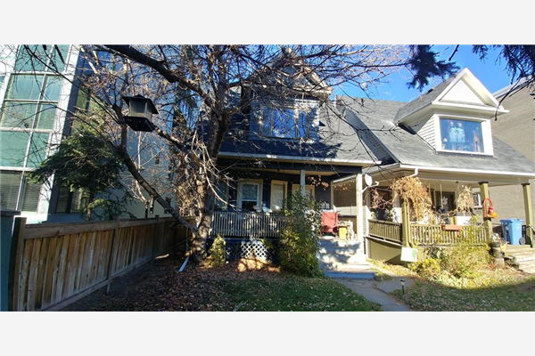 320 21 Avenue SW, Calgary