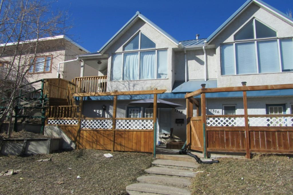 1318 20 Avenue NW, Calgary
