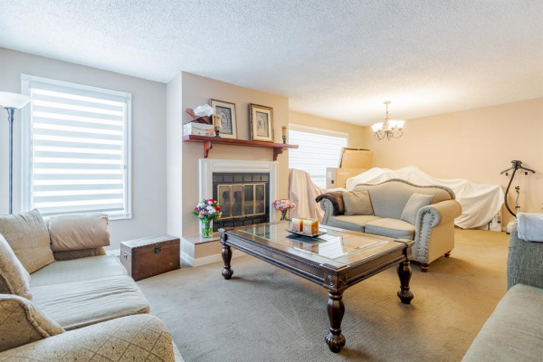 28 Whiteram Close NE, Calgary