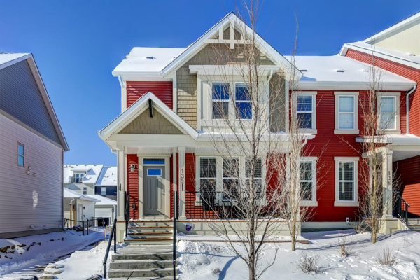 132 South Point Court SW, Airdrie