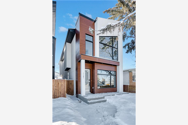 1107 42 Street SW, Calgary